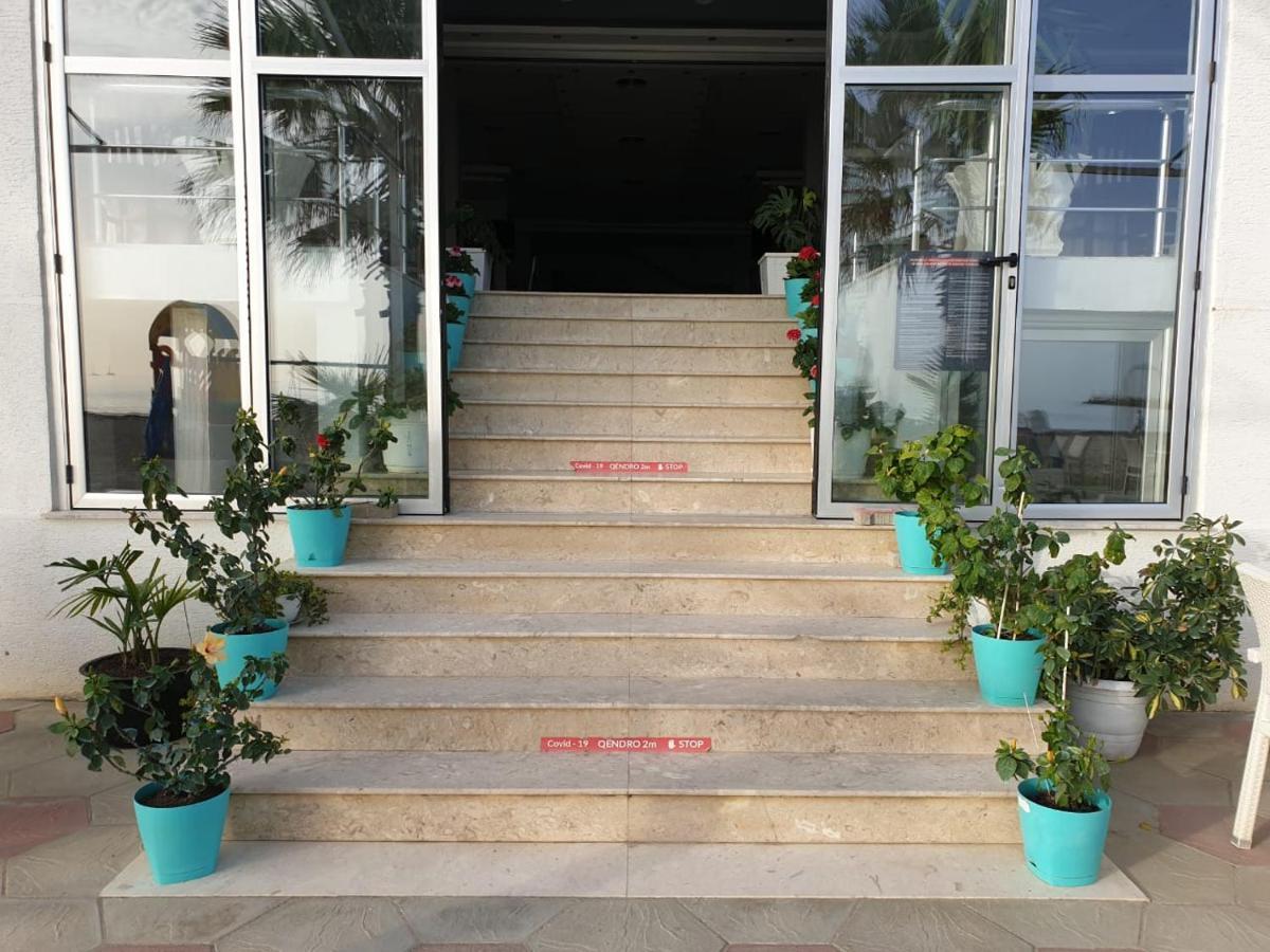 Perandor Beach Durrës Esterno foto