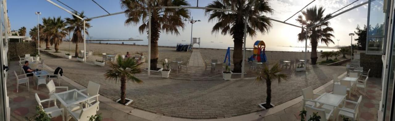 Perandor Beach Durrës Esterno foto