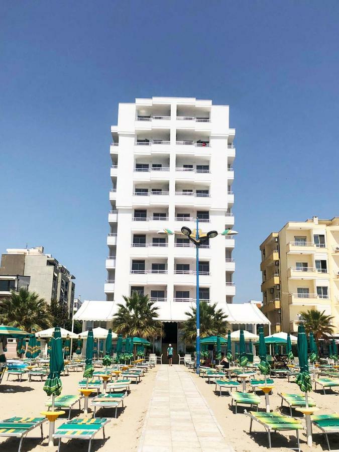 Perandor Beach Durrës Esterno foto